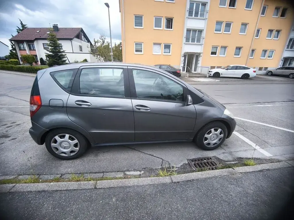 Gebraucht Mercedes A170 116 PS (85 kW) 2008 Silber Van / Kleinbus