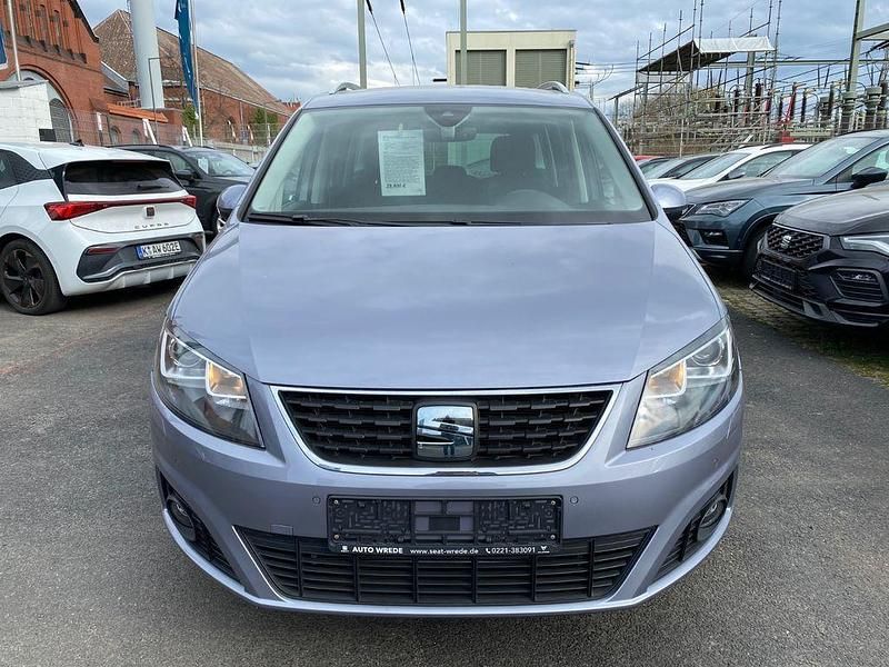 Gebraucht Seat Alhambra XCELLENCE 150 PS (110 kW) 2022 Silber Van / Kleinbus