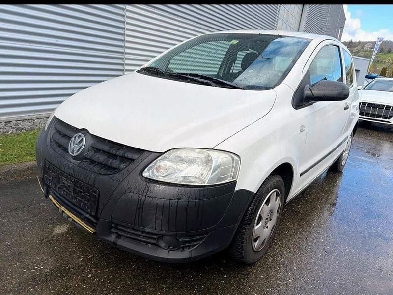 Second-hand VW Fox 54 CP (39 kW) 2007 Alb Hatchback