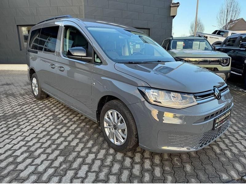 Gebraucht VW Caddy Maxi Life Life 122 PS (89 kW) 2024 Pure grey Van / Kleinbus