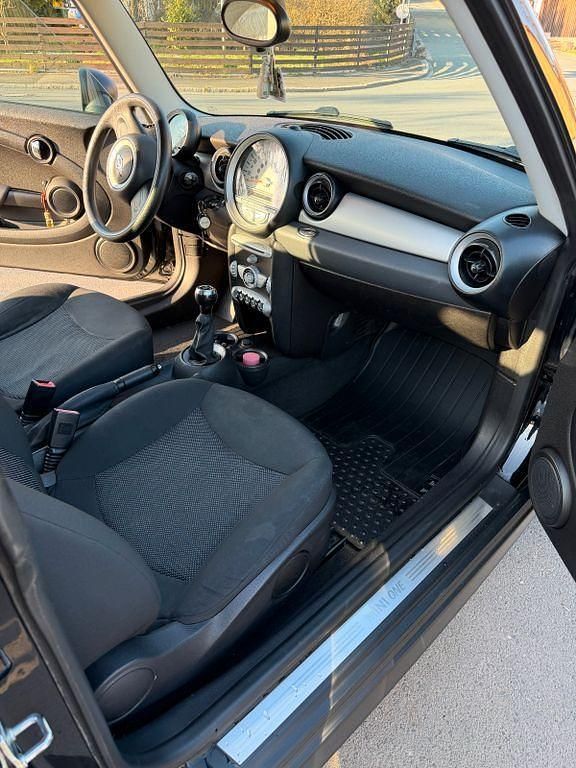 Gebraucht Mini ONE 75 PS (55 kW) 2009 Schwarz Kleinwagen