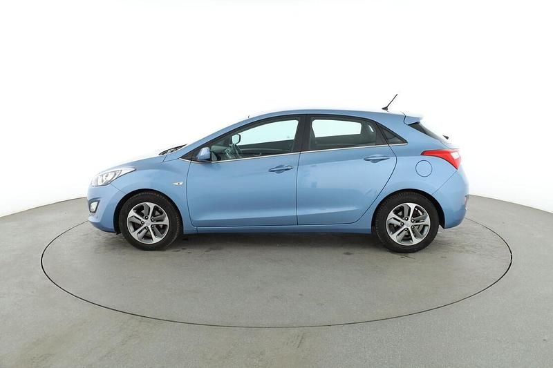 Gebraucht Hyundai i30 YES! 101 PS (74 kW) 2015 Blau Limousine