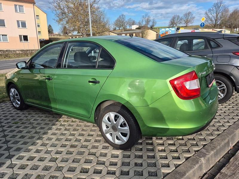 Second-hand Skoda Rapid Active 86 CP (63 kW) 2013 Verde Hatchback
