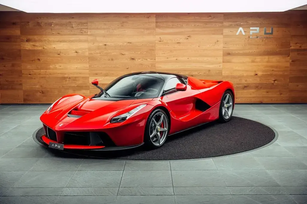 Gebraucht Ferrari LaFerrari 963 PS (708 kW) 2014 Rot Coupé