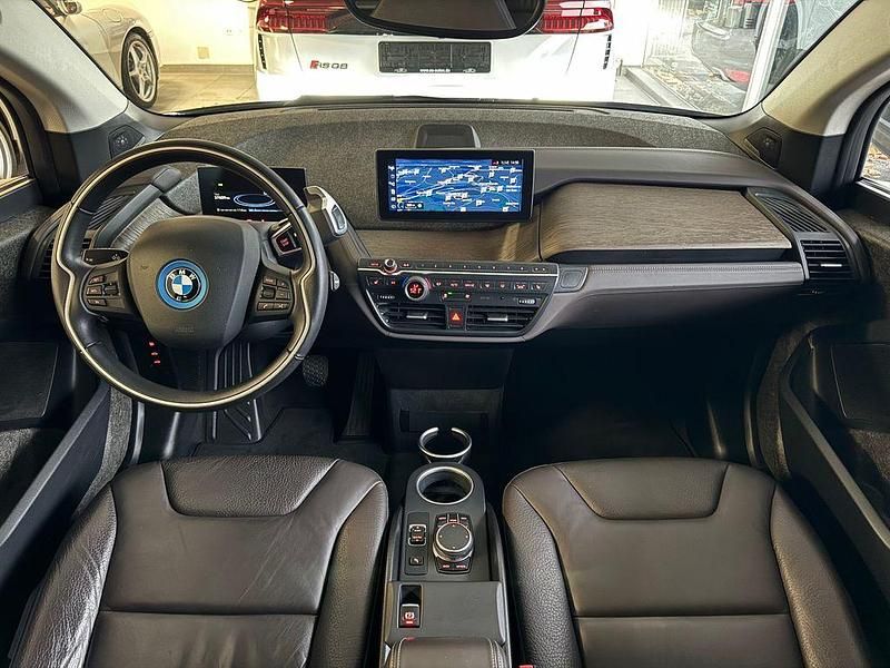 Gebraucht BMW i3 Performance 184 PS (135 kW) 2018 Fluidblack/akzent bmw i blau Kleinwagen