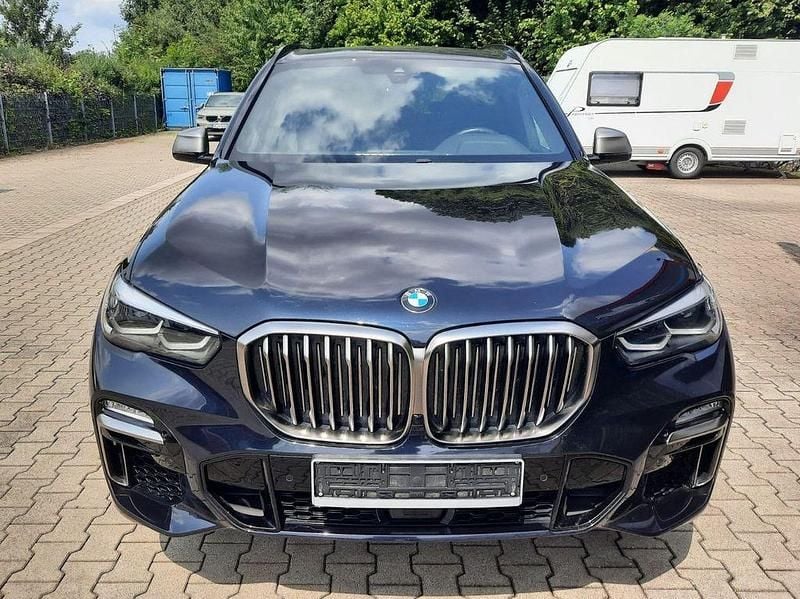 Schwarz Gebraucht 2019 BMW X5 M50 Executive SUV | 38.900 € (Superpreis) - Bild 1/4