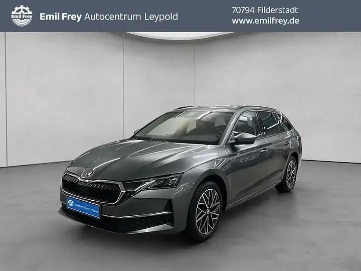 Schwarzmagic perleffekt Gebraucht 2024 Skoda Octavia Style Kombi | 35.880 € (Fairer Preis) - Bild 1/1