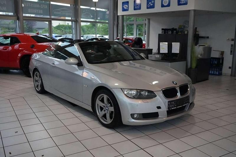 Silber Gebraucht 2008 BMW 320 Cabriolet Comfort Edition Cabrio | 6.900 € (Guter Preis) - Bild 1/4