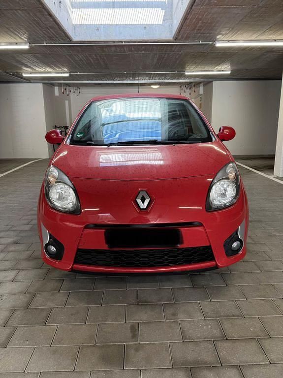 Rot Gebraucht 2009 Renault Twingo Kleinwagen | 3.000 € (Fairer Preis) - Bild 1/4