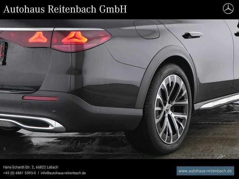 Gebraucht Mercedes E220 All-Terrain 197 PS (144 kW) 2025 Schwarz Kombi