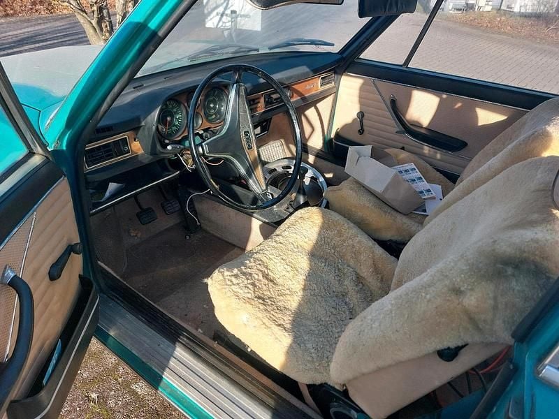 Second-hand Audi 100 85 CP (62 kW) 1973 Verde Berlinǎ