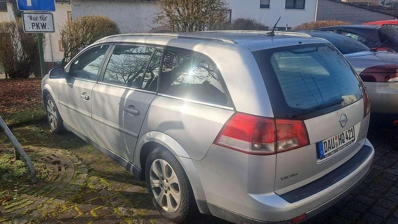 Gebraucht Opel Vectra 150 PS (110 kW) 2005 Kombi