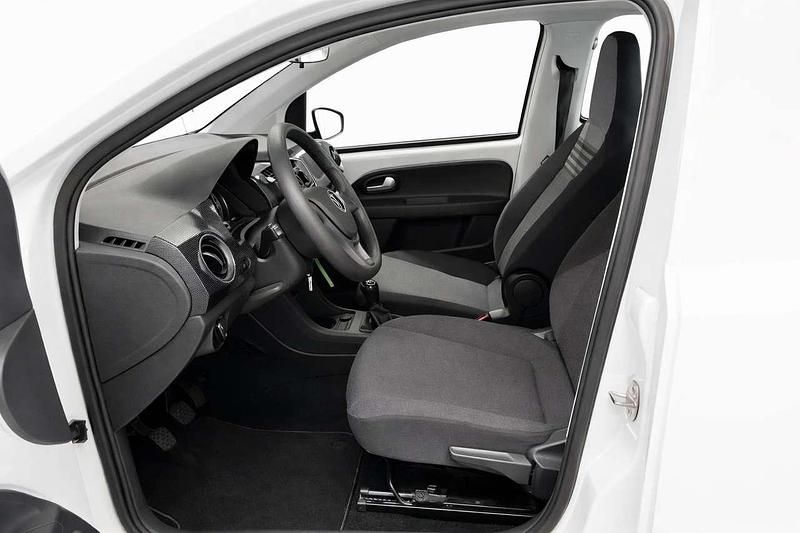 Gebraucht VW up! Move 65 PS (47 kW) 2022 Pure white Kleinwagen