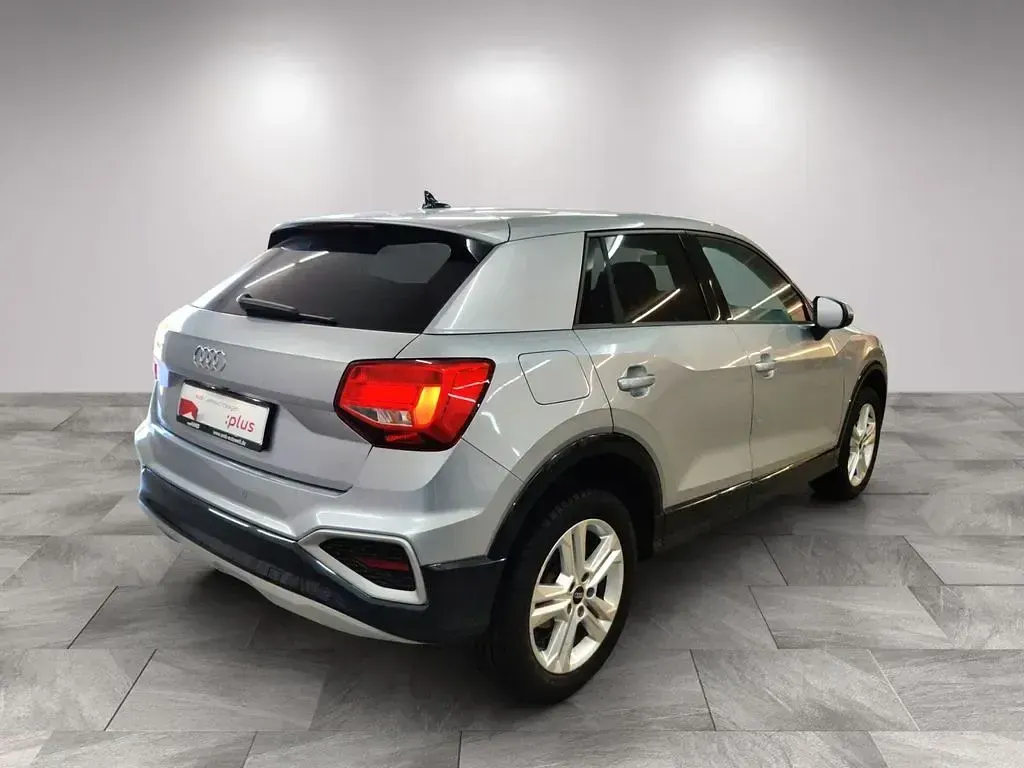 Gebraucht Audi Q2 Advanced Plus 116 PS (85 kW) 2025 Florettsilber metallic SUV