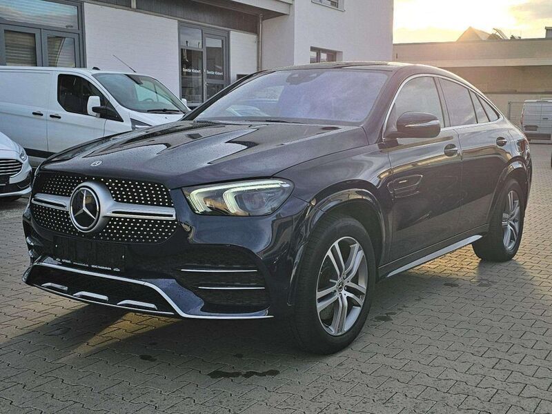 Cavansitblau metalliclack Gebraucht 2022 Mercedes GLE350e AMG Coupé | 67.899 € (Fairer Preis) - Bild 1/4