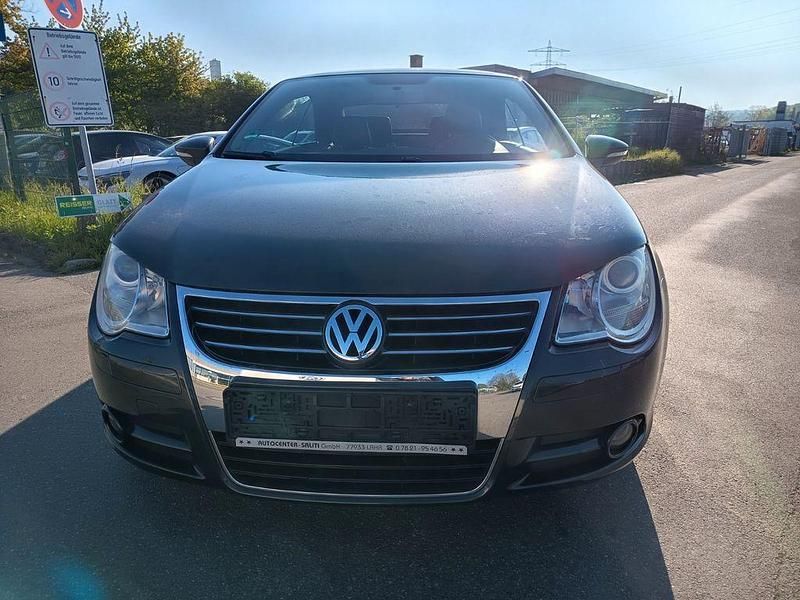 Używany VW Eos Edition 122 KM (89 kW) 2010 Brązowy Kabriolet
