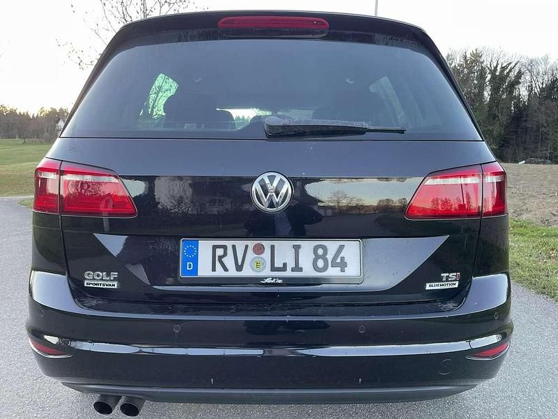 Gebraucht VW Golf Sportsvan Sound 125 PS (91 kW) 2017 Schwarz Van / Kleinbus