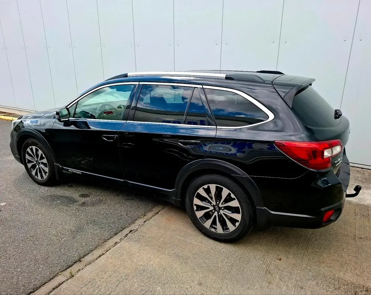 Gebraucht Subaru Outback 150 PS (110 kW) 2019 Schwarz Kombi