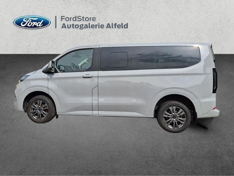 Gebraucht Ford Tourneo Custom Titanium 110 PS (80 kW) 2024 Grau Van