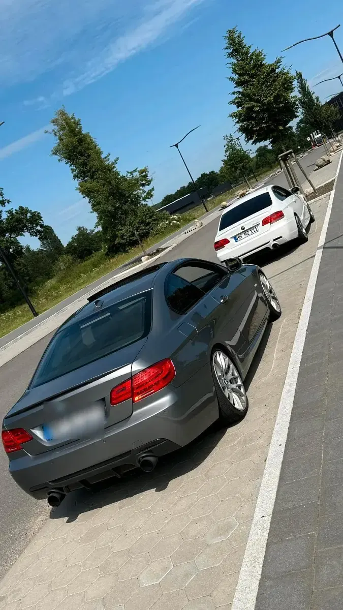 Gebraucht BMW 335 326 PS (239 kW) 2010 Grau Coupé