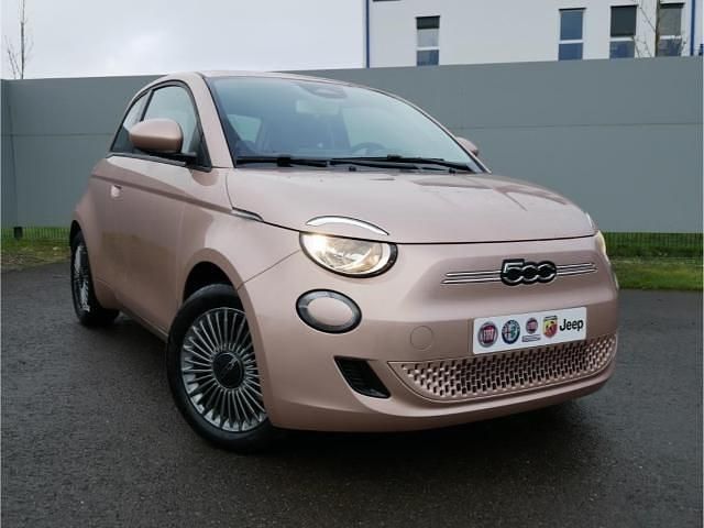 Gebraucht Fiat 500e Icon 86 kW (118 PS) 2022 Rosegold metallic Kleinwagen