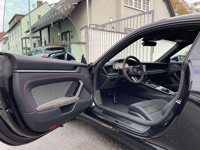 Neu Porsche 911 541 PS (397 kW) 2025 Schwarz Coupé
