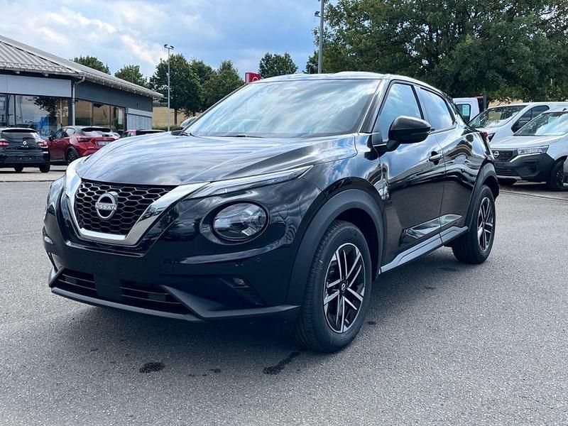 Neu Nissan Juke 114 PS (83 kW) 2025 Schwarz SUV