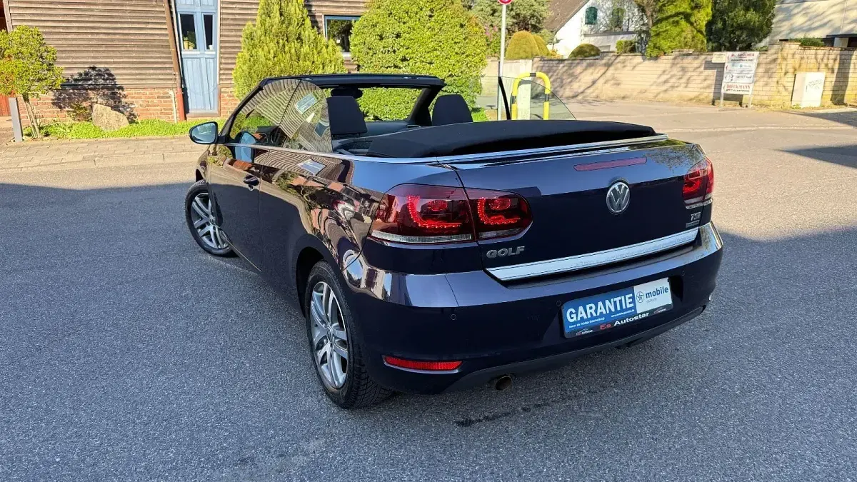 Gebraucht VW Golf Cabriolet 105 PS (77 kW) 2013 Violett Cabrio
