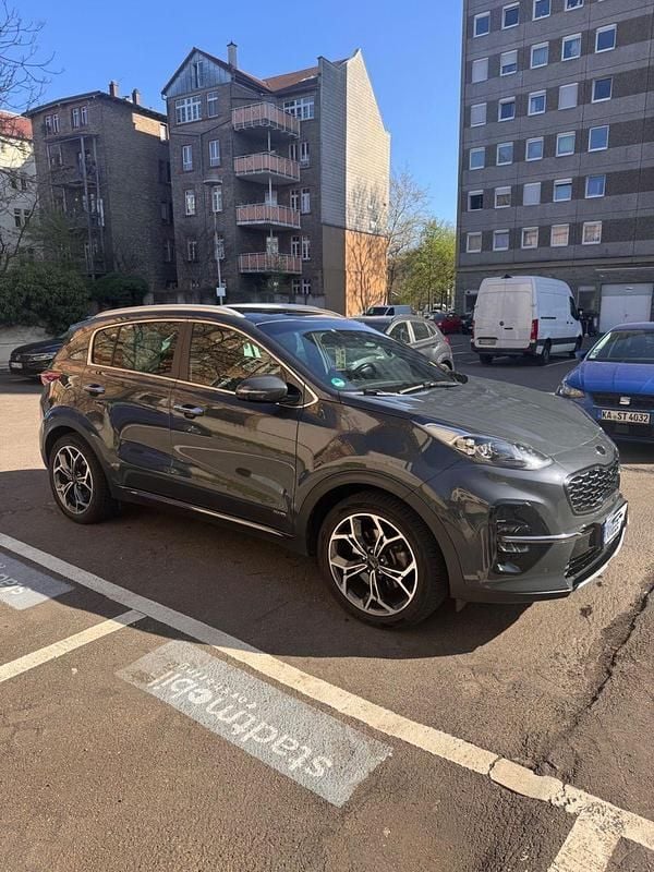 Grau Gebraucht 2019 Kia Sportage GT-Line SUV | 19.900 € (Fairer Preis) - Bild 1/4