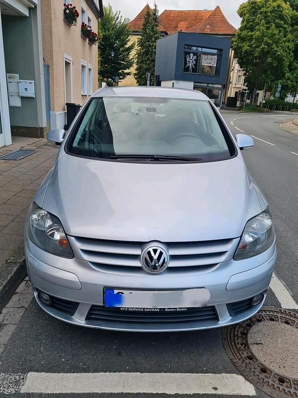 Silber Gebraucht 2005 VW Golf Plus Cross Van / Kleinbus | 4.299 € (Fairer Preis) - Bild 1/4