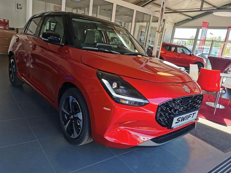 Neu Suzuki Swift Comfort+ 83 PS (61 kW) 2025 Rot Kleinwagen