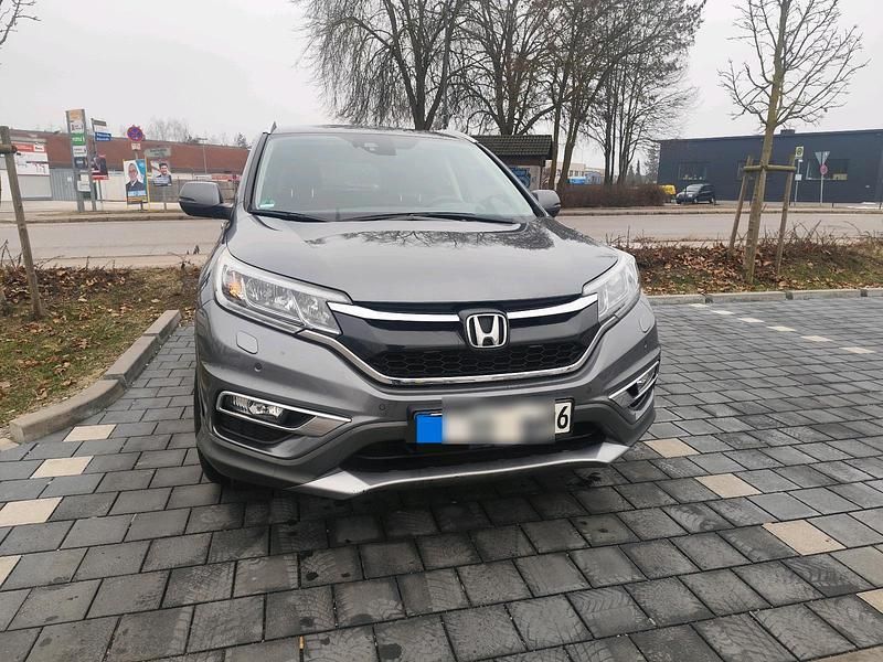 Grau Gebraucht 2016 Honda CR-V SUV | 14.800 € (Etwas zu teuer) - Bild 1/4