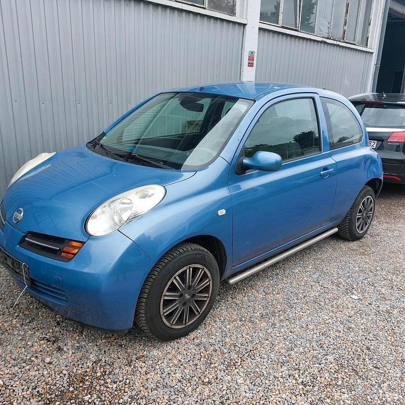 Blau Gebraucht 2003 Nissan Micra Kleinwagen | 2.000 € - Bild 1/1