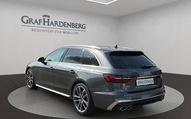 Gebraucht Audi S4 Ambiente 341 PS (250 kW) 2022 Daytonagrau perleffekt Kombi