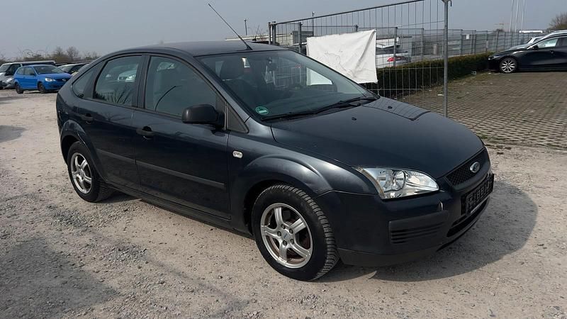 Gebraucht Ford Focus 116 PS (85 kW) 2006 Limousine