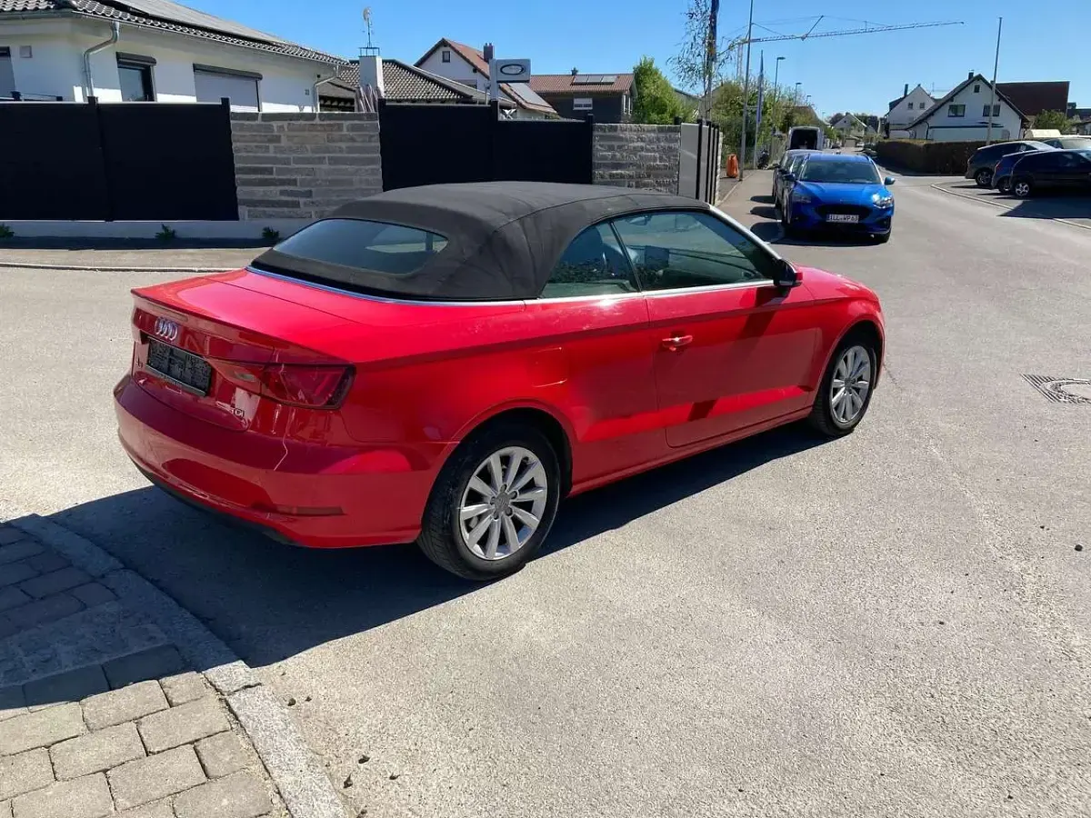 Brugt Audi A3 Cabriolet Attraction 150 HK (110 kW) 2016 Rød Cabriolet