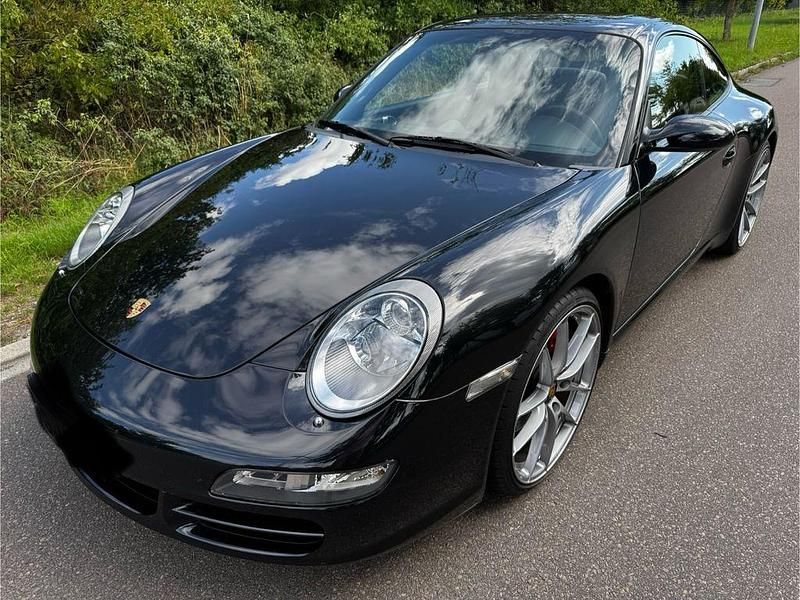 Schwarz Gebraucht 2005 Porsche 911 Carrera S Chrono Coupé | 64.997 € - Bild 1/4