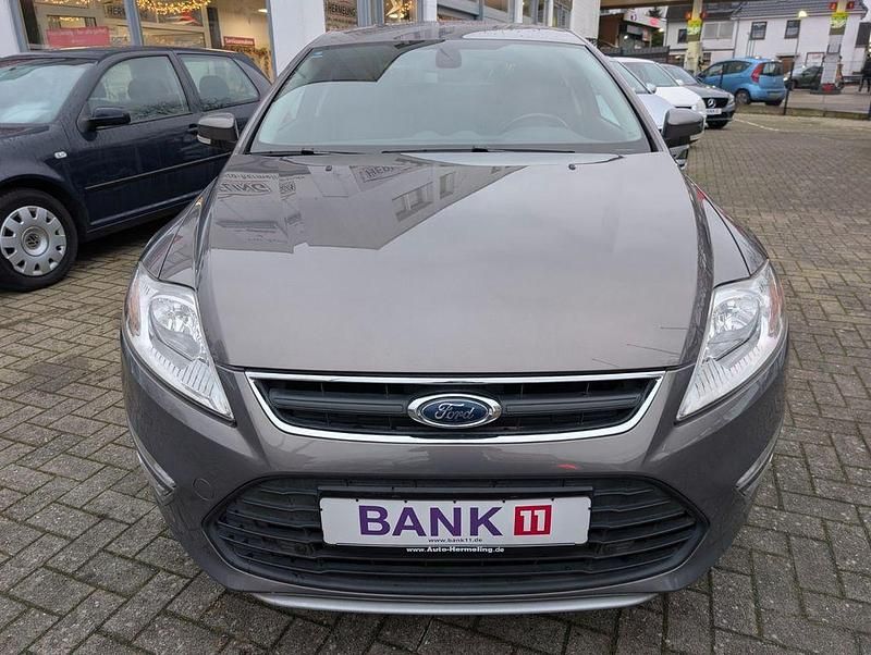 Gebraucht Ford Mondeo Trend 145 PS (106 kW) 2011 Braun Limousine