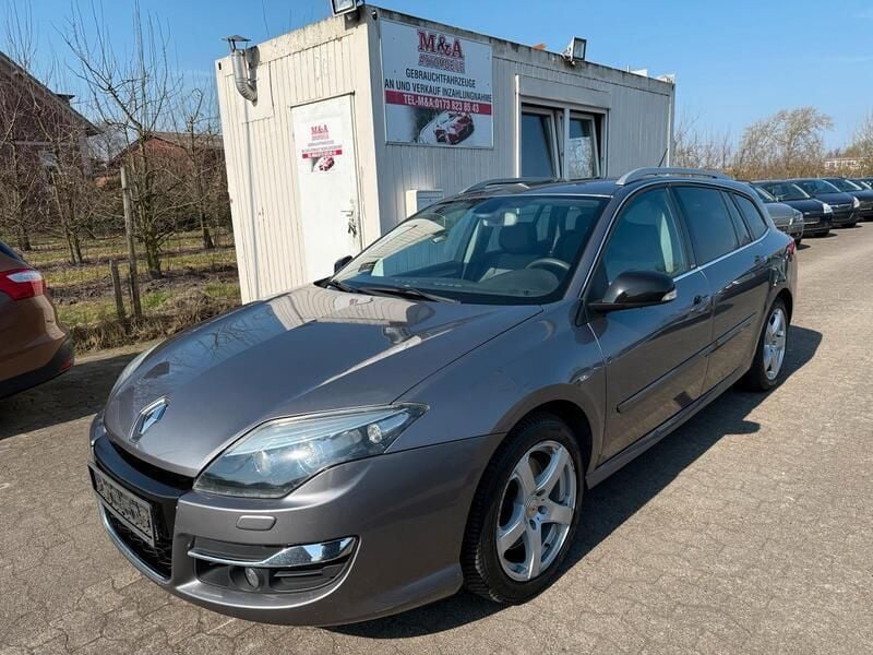 Grau Gebraucht 2011 Renault Laguna III Kombi | 3.500 € (Guter Preis) - Bild 1/4