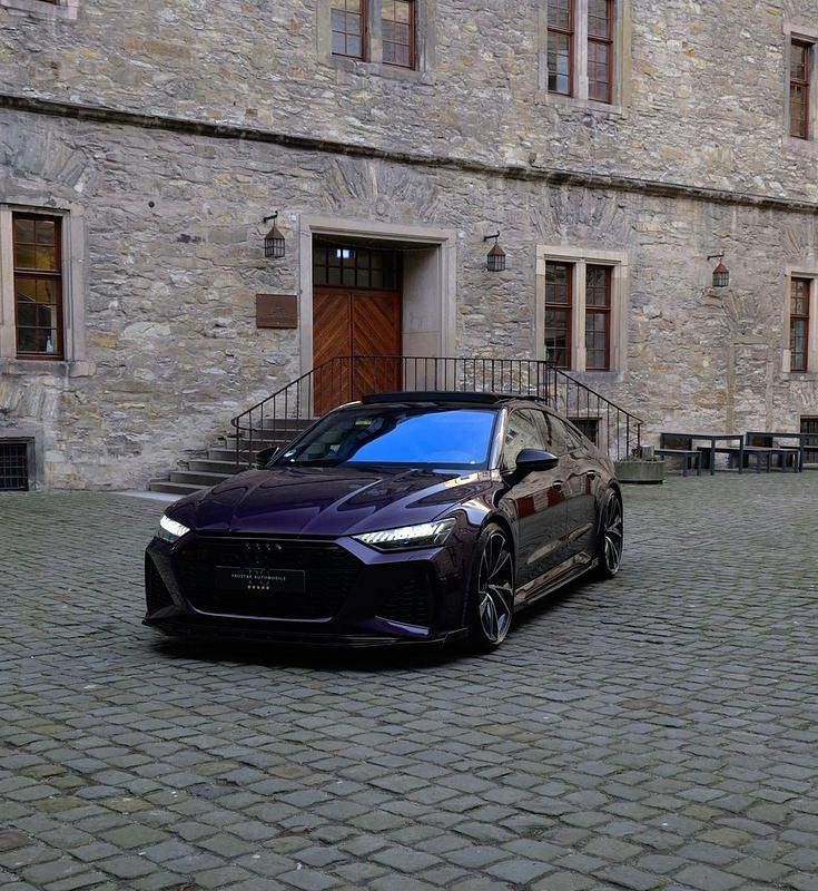Gebraucht Audi RS7 Sportback Ambiente 600 PS (441 kW) 2022 Violet Kleinwagen
