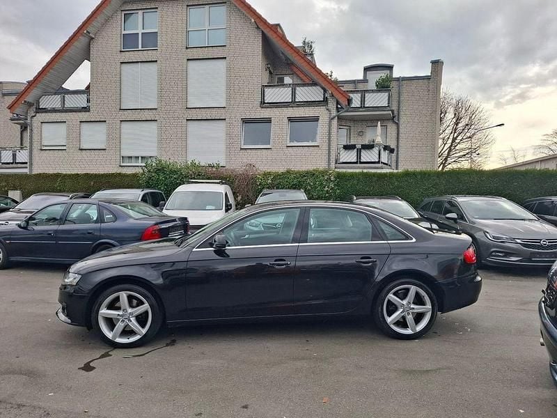 Gebraucht Audi A4 Ambition 120 PS (88 kW) 2009 Schwarz Limousine