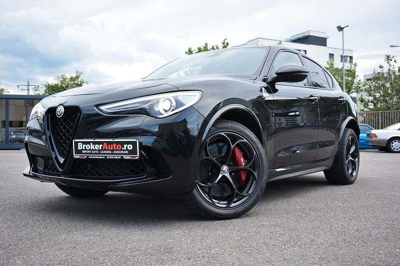 Schwarz Gebraucht 2021 Alfa Romeo Stelvio Quadrifoglio SUV | 45.500 € (Superpreis) - Bild 1/4