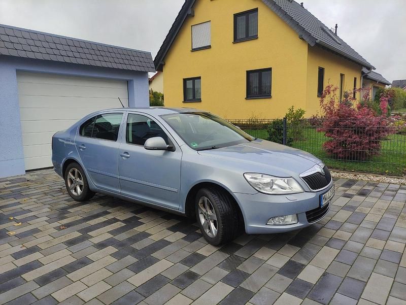 Gebraucht 2011 Skoda Octavia Limousine | 5.750 € (Superpreis) - Bild 1/4