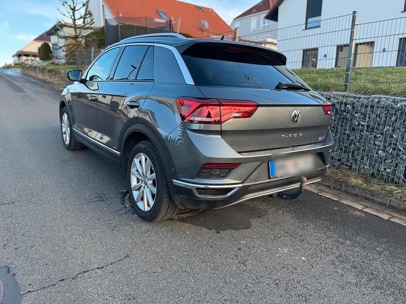 Gebraucht VW T-Roc 190 PS (139 kW) 2018 Grau SUV
