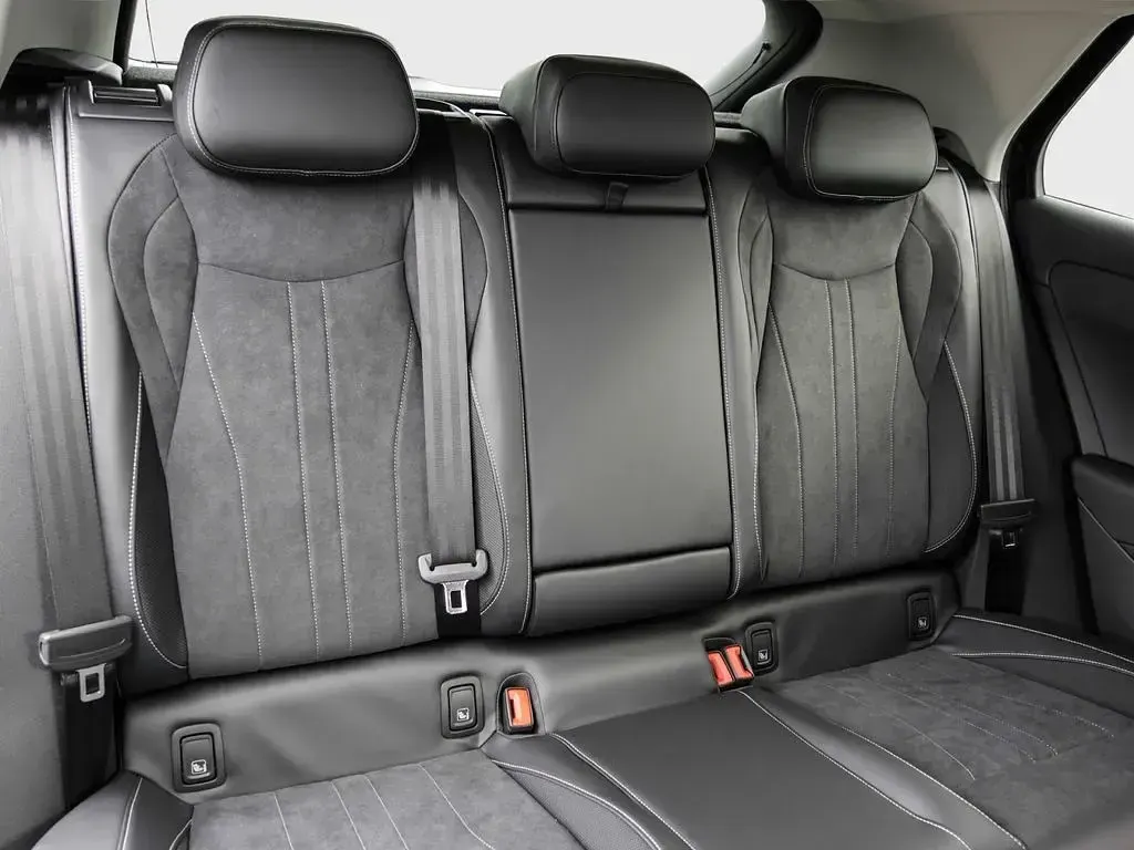 Neu VW T-Roc Style 150 PS (110 kW) 2026 Grenadillschwarz metallic SUV