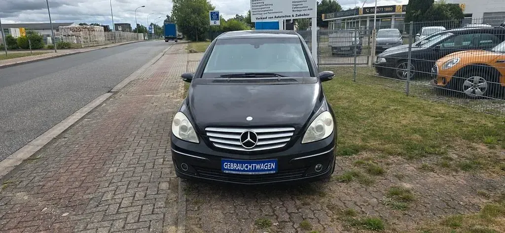 Gebraucht Mercedes B200 Edition 136 PS (100 kW) 2007 Schwarz Van / Kleinbus