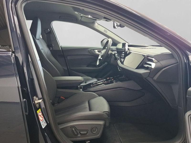 Gebraucht Audi A5 S-Line 204 PS (150 kW) 2025 Blau Kombi