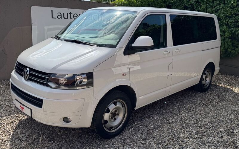 Weiß Gebraucht 2013 VW T5 Comfortline Van | 21.450 € (Superpreis) - Bild 1/4