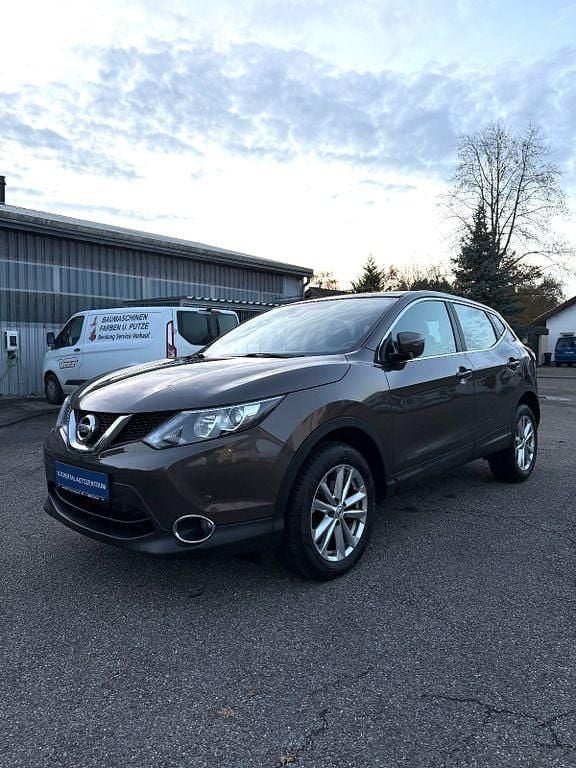 Bronze Gebraucht 2017 Nissan Qashqai Acenta SUV | 11.990 € (Guter Preis) - Bild 1/4