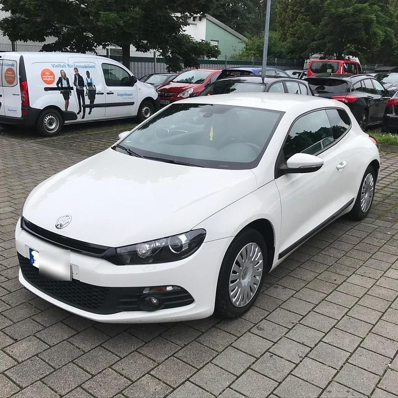 Gebraucht VW Scirocco 140 PS (102 kW) 2010 Weiß Coupé